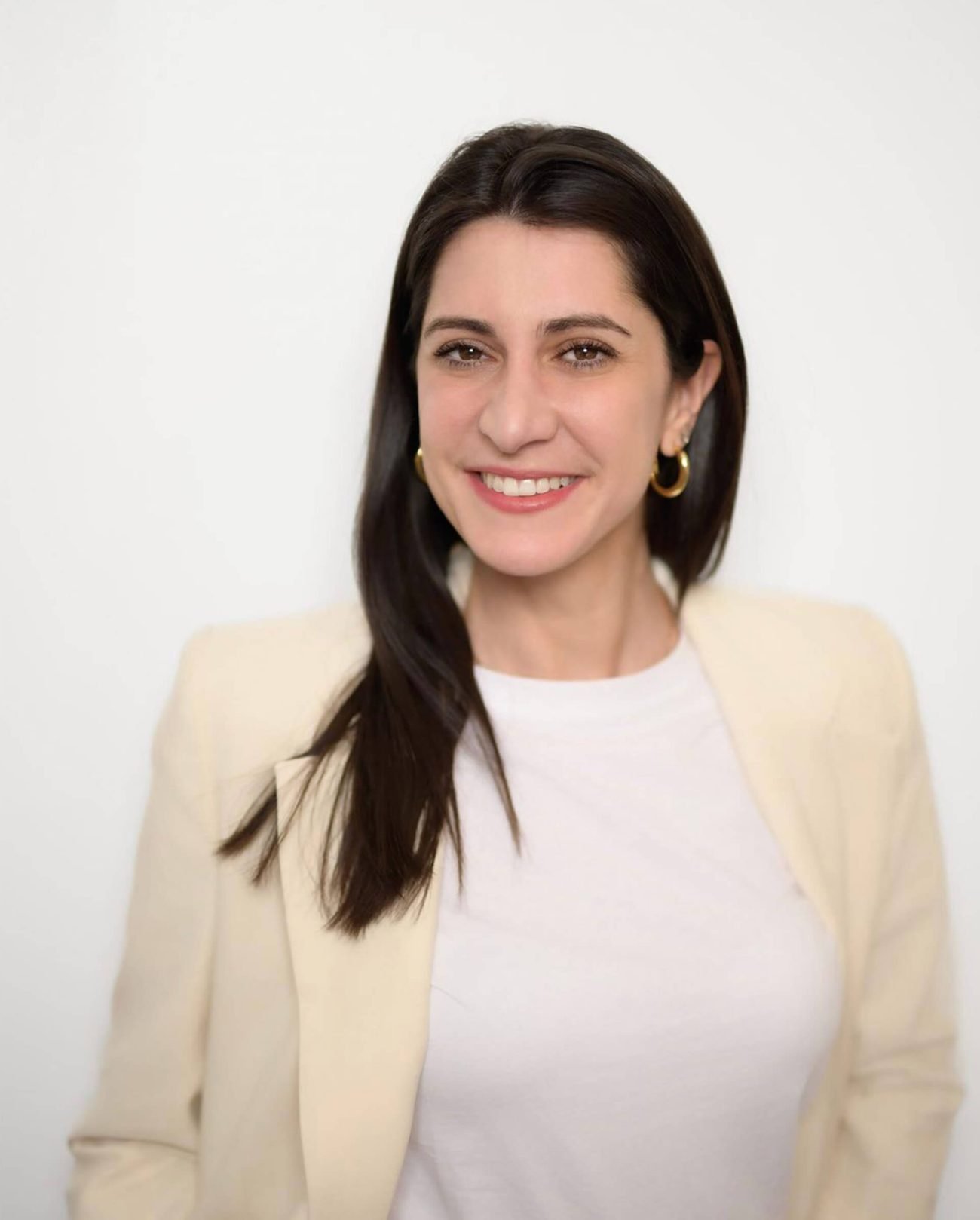 Portrait présentation Ana Martins Am Conseil assistante sociale